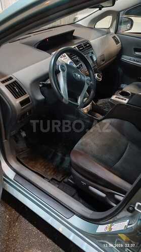 Toyota Prius V 2013, 141,267 km - 1.8 l - Bakı