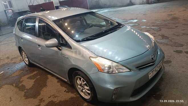 Toyota Prius V 2013, 141,267 km - 1.8 l - Bakı