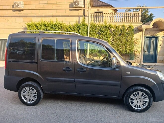Fiat Doblo 2006, 199,000 km - 1.3 l - Bakı