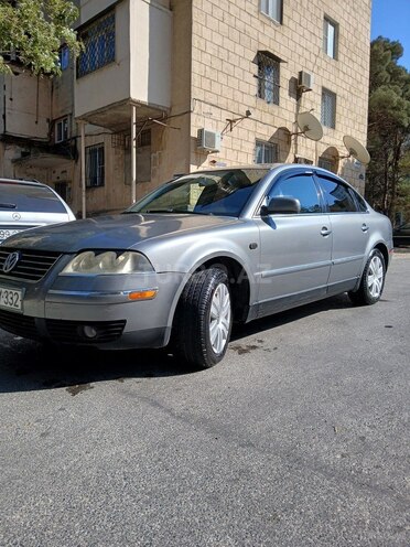 Volkswagen Passat 2002, 340,567 km - 1.8 l - Bakı