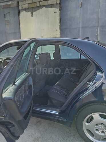 Mercedes E 240 1998, 374,975 km - 2.4 l - Göyçay