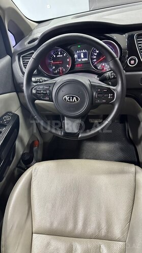 Kia Carnival 2015, 305,000 km - 2.2 л - Bakı