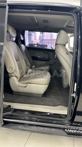 Kia Carnival 2015, 305,000 km - 2.2 л - Bakı