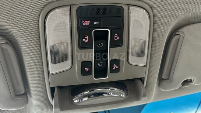 Kia Carnival 2015, 305,000 km - 2.2 л - Bakı