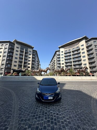 Hyundai Elantra 2015, 180,000 km - 1.8 л - Bakı