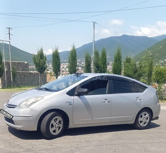 Toyota Prius 2007, 457,273 km - 1.5 l - Şəki