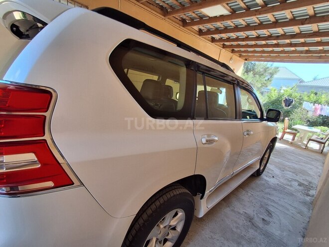 Toyota Land Cruiser Prado 2009, 355,000 km - 2.7 l - Bakı