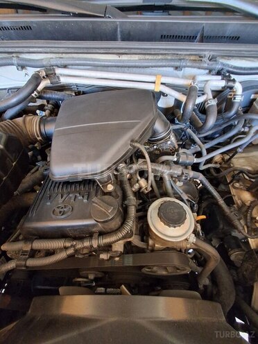 Toyota Land Cruiser Prado 2009, 355,000 km - 2.7 l - Bakı