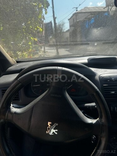 Peugeot 307 2007, 320,000 km - 1.6 l - Bakı