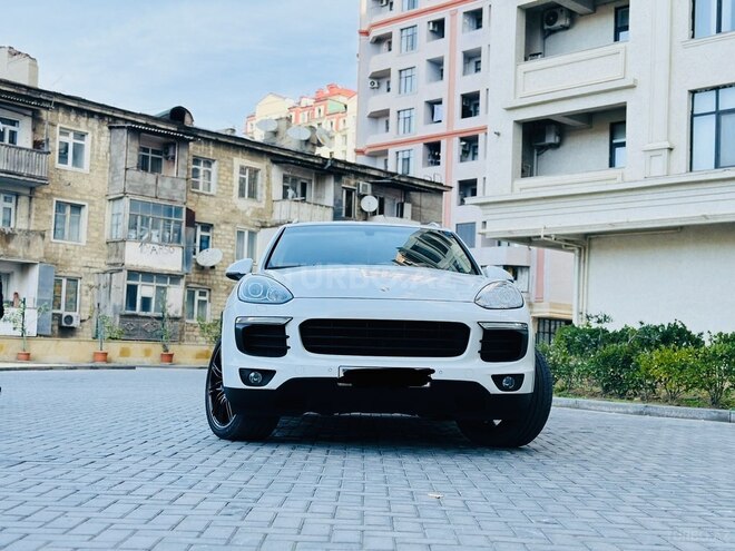 Porsche Cayenne 2015, 201,000 km - 3.6 л - Bakı
