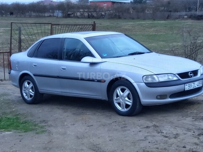 Opel Vectra 1996, 200,000 km - 2.0 l - Şirvan