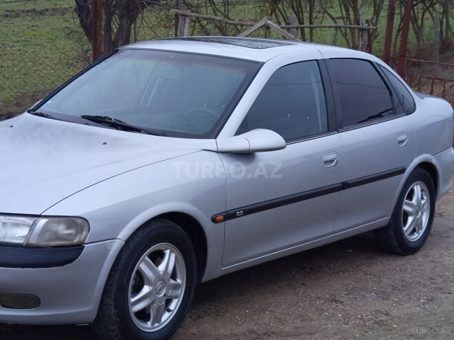 Opel Vectra 1996, 200,000 km - 2.0 l - Şirvan