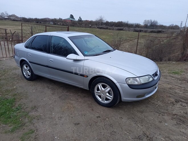 Opel Vectra 1996, 200,000 km - 2.0 l - Şirvan