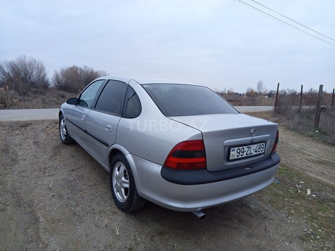 Opel Vectra 1996, 200,000 km - 2.0 l - Şirvan