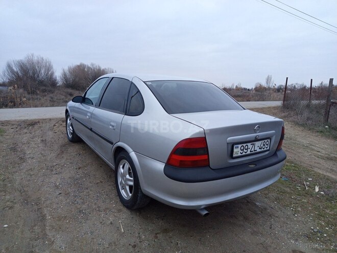 Opel Vectra 1996, 200,000 km - 2.0 l - Şirvan