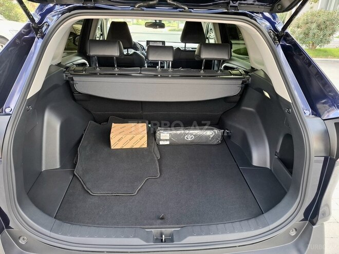Toyota RAV4 2022, 37,000 km - 2.0 l - Bakı