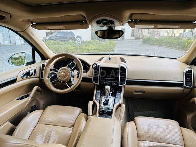 Porsche Cayenne 2015, 201,000 km - 3.6 л - Bakı