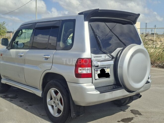 Mitsubishi Pajero io 2001, 388,000 km - 2.0 l - Bakı