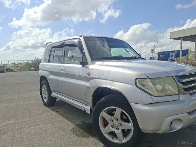 Mitsubishi Pajero io 2001, 388,000 km - 2.0 l - Bakı