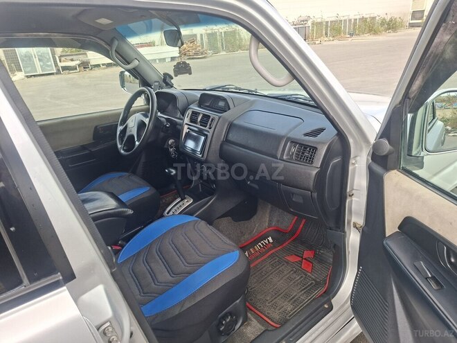 Mitsubishi Pajero io 2001, 388,000 km - 2.0 l - Bakı