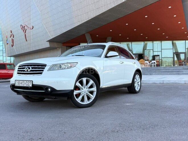 Infiniti FX35 2008, 300,000 km - 3.5 l - Yevlax