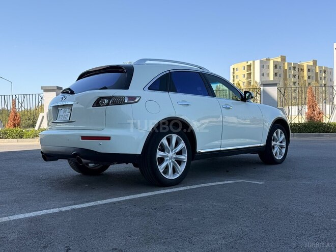 Infiniti FX35 2008, 300,000 km - 3.5 l - Yevlax