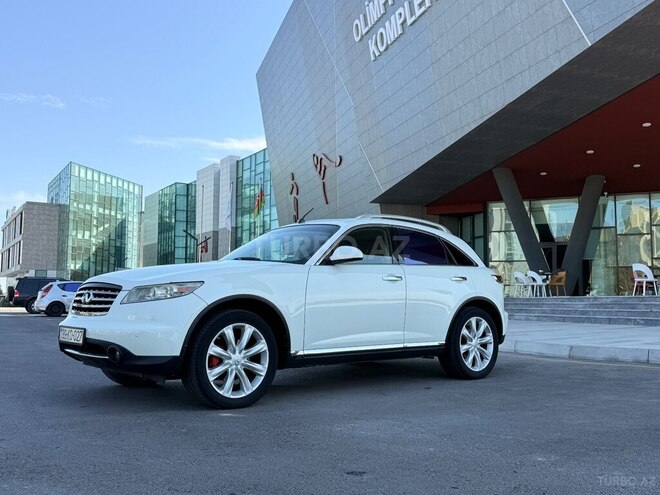 Infiniti FX35 2008, 300,000 km - 3.5 l - Yevlax