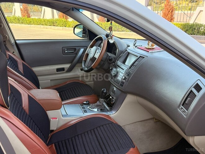 Infiniti FX35 2008, 300,000 km - 3.5 l - Yevlax
