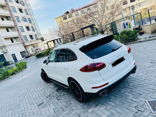 Porsche Cayenne 2015, 201,000 km - 3.6 л - Bakı
