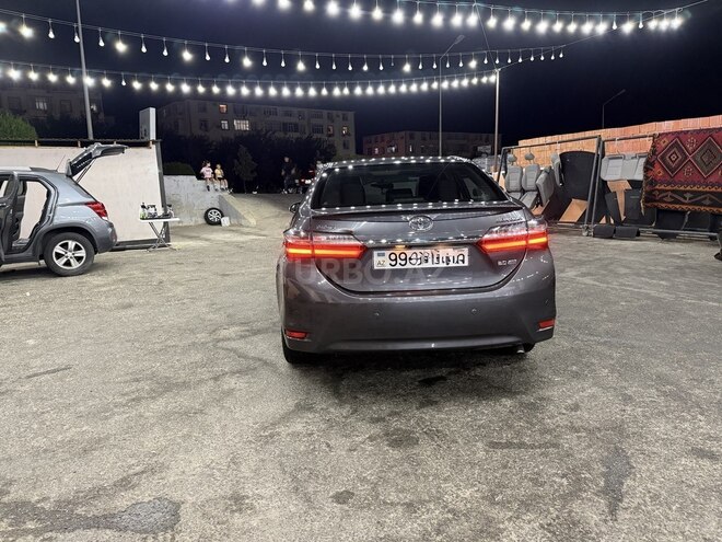 Toyota Corolla 2017, 153,000 km - 2.0 l - Bakı
