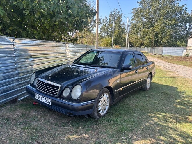 Mercedes E 220 1998, 100,000 km - 2.2 l - Oğuz