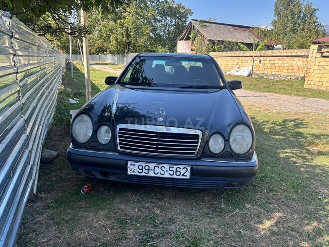 Mercedes E 220 1998, 100,000 km - 2.2 l - Oğuz