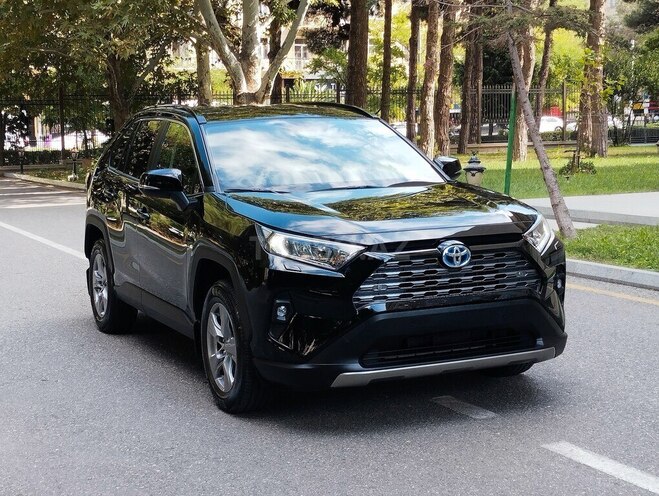 Toyota RAV4 2025, 15,000 km - 2.5 l - Bakı