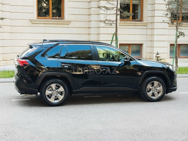 Toyota RAV4 2025, 15,000 km - 2.5 l - Bakı
