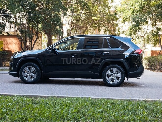 Toyota RAV4 2025, 15,000 km - 2.5 l - Bakı