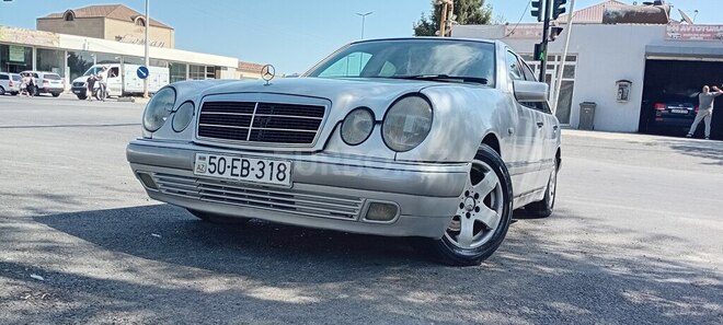 Mercedes E 220 1998, 749,734 km - 2.2 л - Sumqayıt