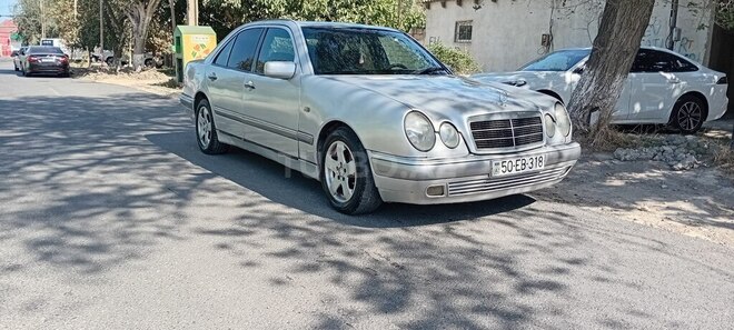 Mercedes E 220 1998, 749,734 km - 2.2 л - Sumqayıt