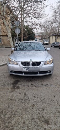 BMW 520 2003, 255,000 km - 2.2 l - Gəncə