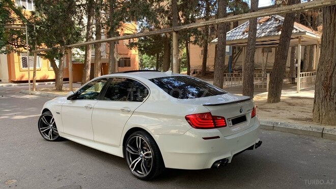 BMW  2014, 210,000 km - 2.0 l - Bakı