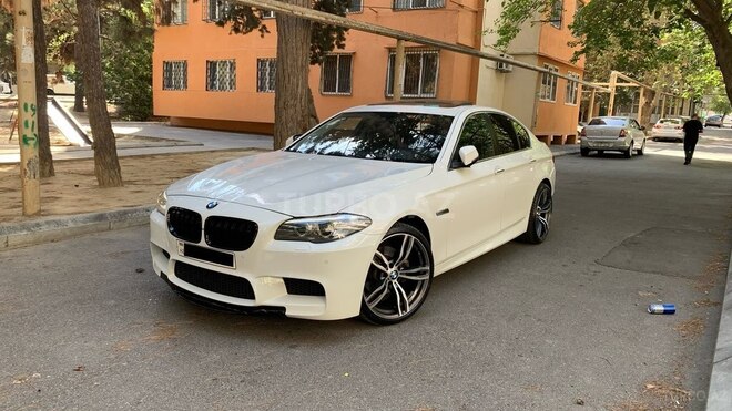 BMW  2014, 210,000 km - 2.0 l - Bakı