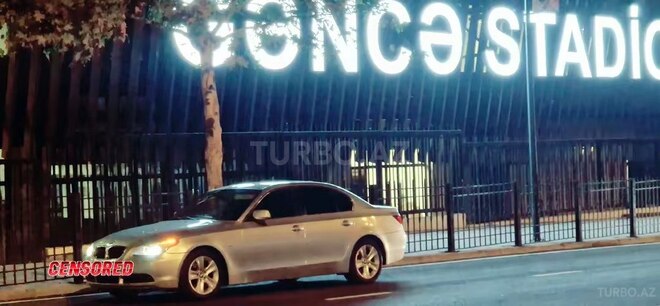 BMW 520 2003, 255,000 km - 2.2 l - Gəncə