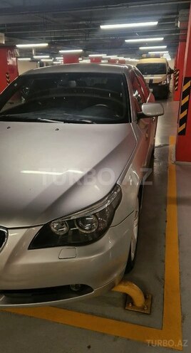 BMW 520 2003, 255,000 km - 2.2 l - Gəncə