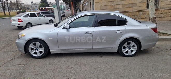 BMW 520 2003, 255,000 km - 2.2 l - Gəncə