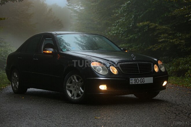 Mercedes E 240 2004, 179,400 km - 2.6 l - Quba