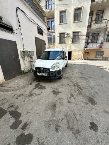 Fiat Doblo 2015, 293,440 km - 1.4 l - Bakı