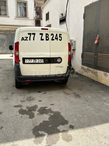 Fiat Doblo 2015, 293,440 km - 1.4 l - Bakı