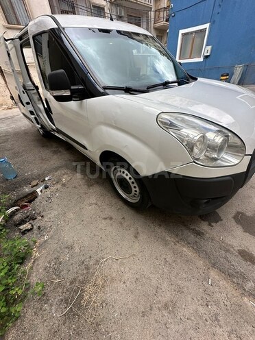 Fiat Doblo 2015, 293,440 km - 1.4 l - Bakı
