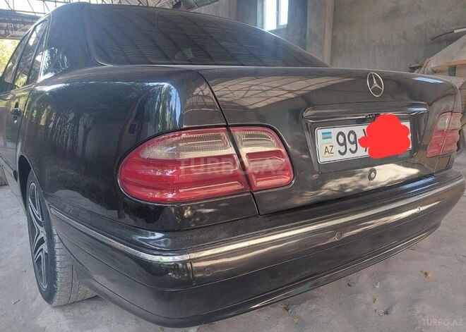 Mercedes E 320 2001, 363,325 km - 3.2 l - Göyçay