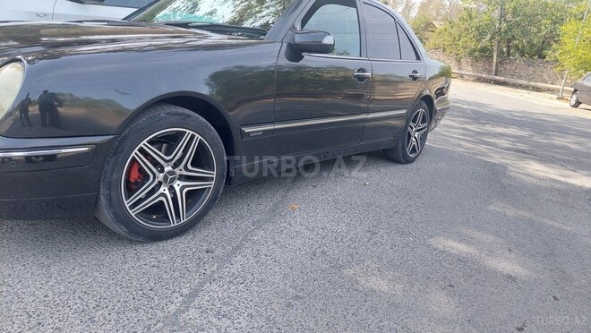 Mercedes E 320 2001, 363,325 km - 3.2 l - Göyçay