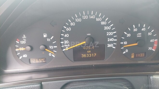 Mercedes E 320 2001, 363,325 km - 3.2 l - Göyçay